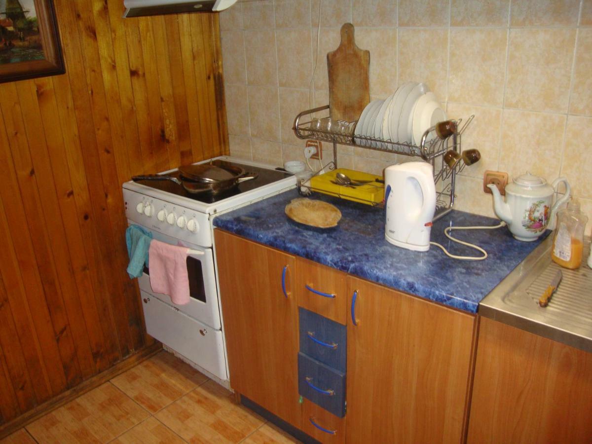 Domik S Saunoy Na Ogiyenko Apartman Kamjanyi Potoki Kültér fotó